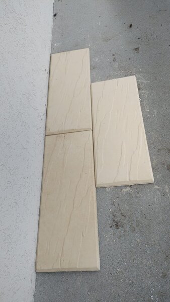 Pavaje si placi din beton.