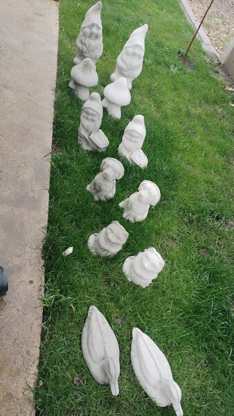 Pavaje si placi din beton.